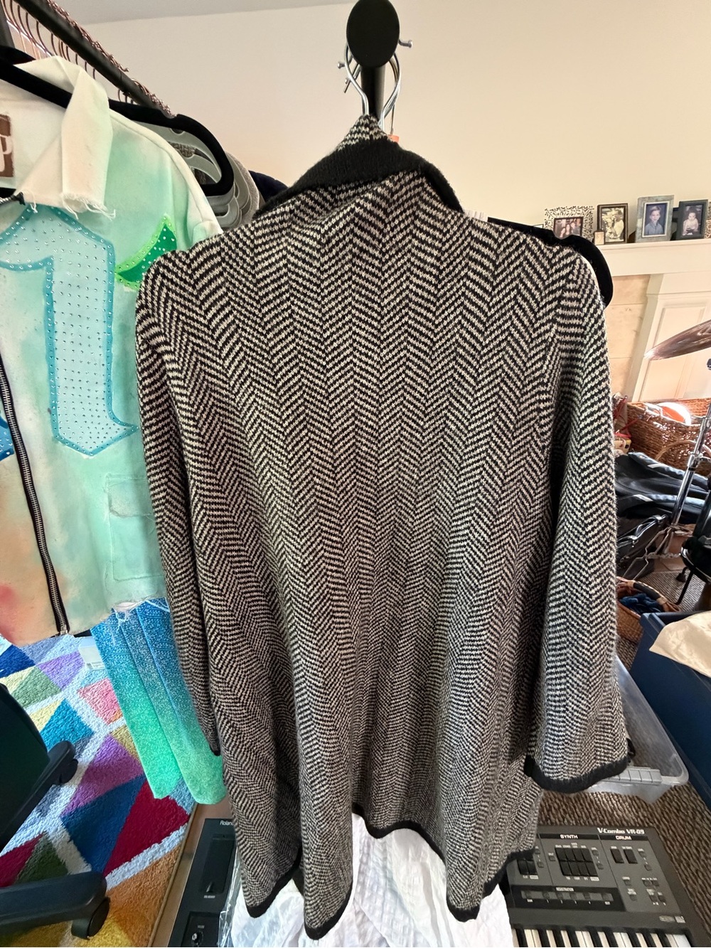 Max Studio Cardigan - Picture 4 of 4